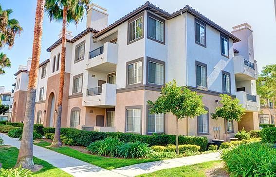 3rd image of 2218 Gill Village Way APT 213