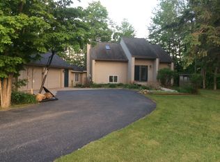 876 State St, Boyne City, MI 49712