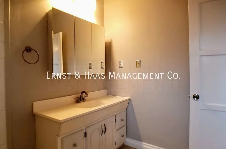 4224 Maury Ave — Photo 20