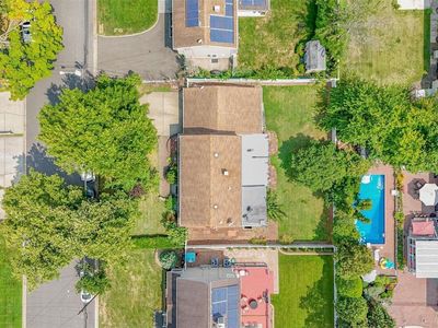 637 10th Street, West Babylon, NY, 11704