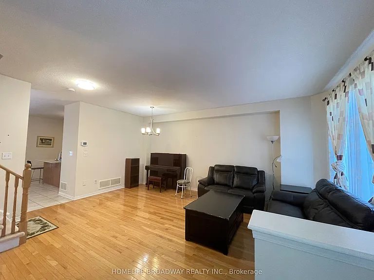 800 Cornell Rouge Blvd — Photo 2