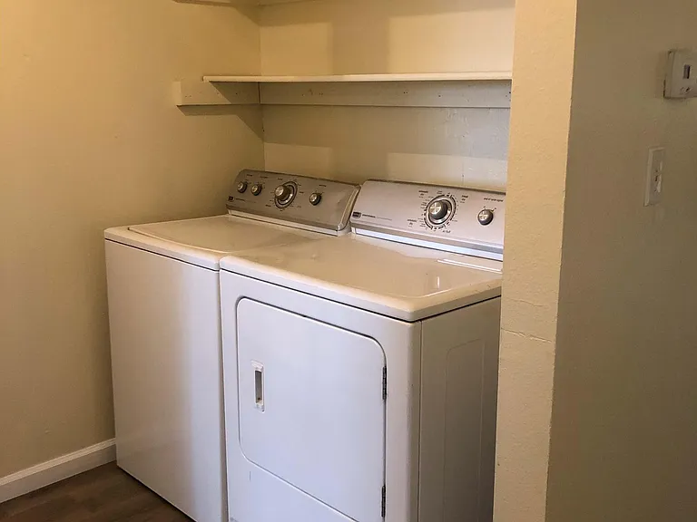 Washer and dryer space