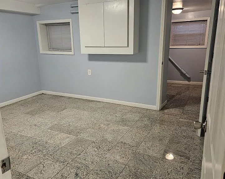 4420 N Kimball Ave — Photo 14