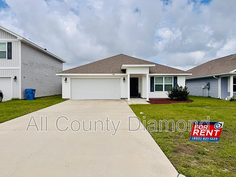 4007 Pioneer Ln