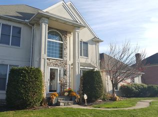 849 Heritage Hills Dr, York, PA 17402