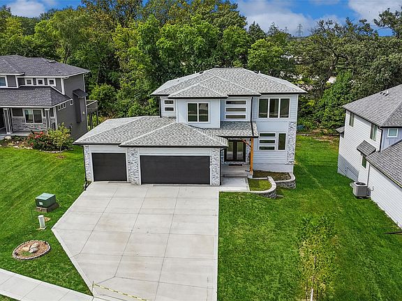 2nd image of 5380 Carter Ct