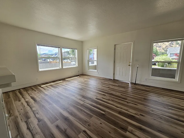 1311 SE Mill St — Photo 3