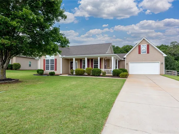 164 Pendock Ln, Piedmont, SC 29673