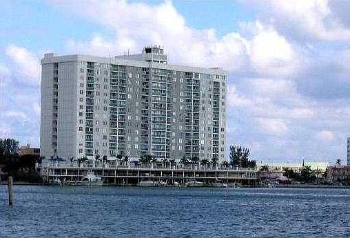 2nd image of 6770 Indian Creek Dr APT 9S