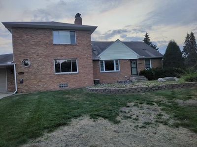 8600 5th Ave S, Bloomington, MN, 55420