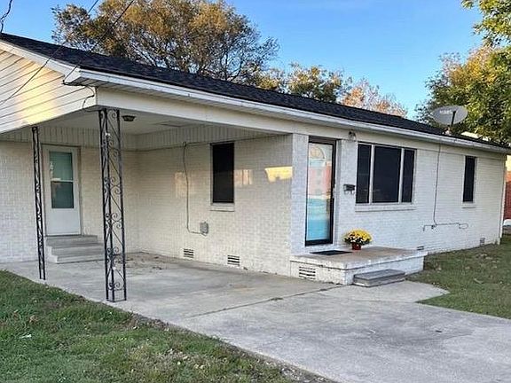 3rd image of 308 SW 6th St