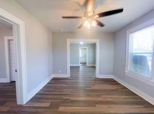 2712 Brewster St, Houston, TX 77026