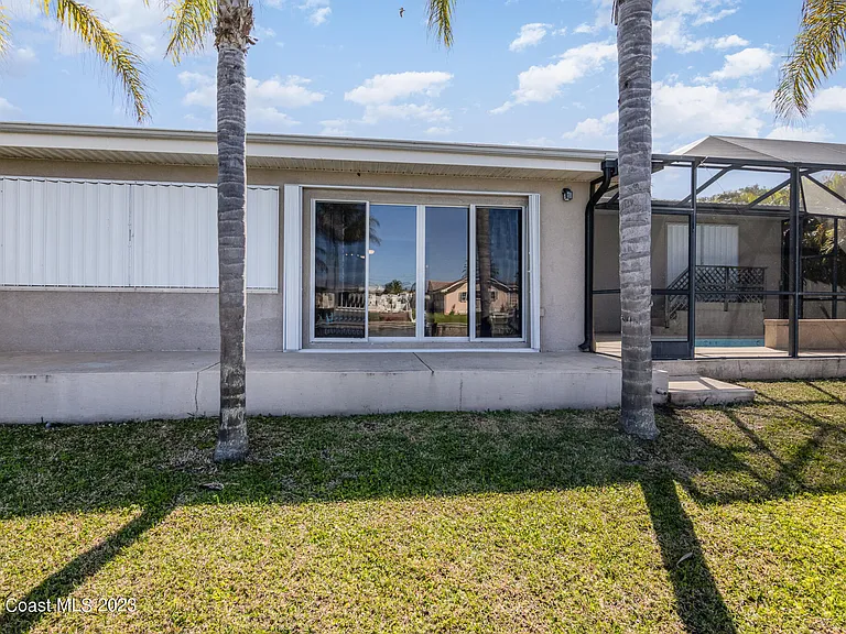 187 Jamaica Dr — Photo 30