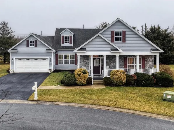 87 Silver Meadows Ln, Dover, DE 19904