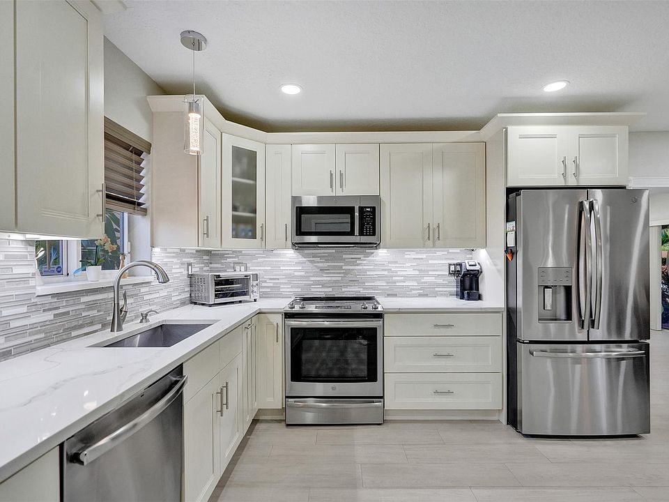 1st image of 2201 NW 83 Avenue