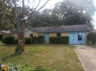 2823 Haddon Dr, Rex, GA 30273