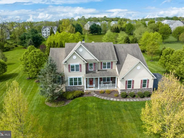 70 Emma Ct, Downingtown, PA 19335