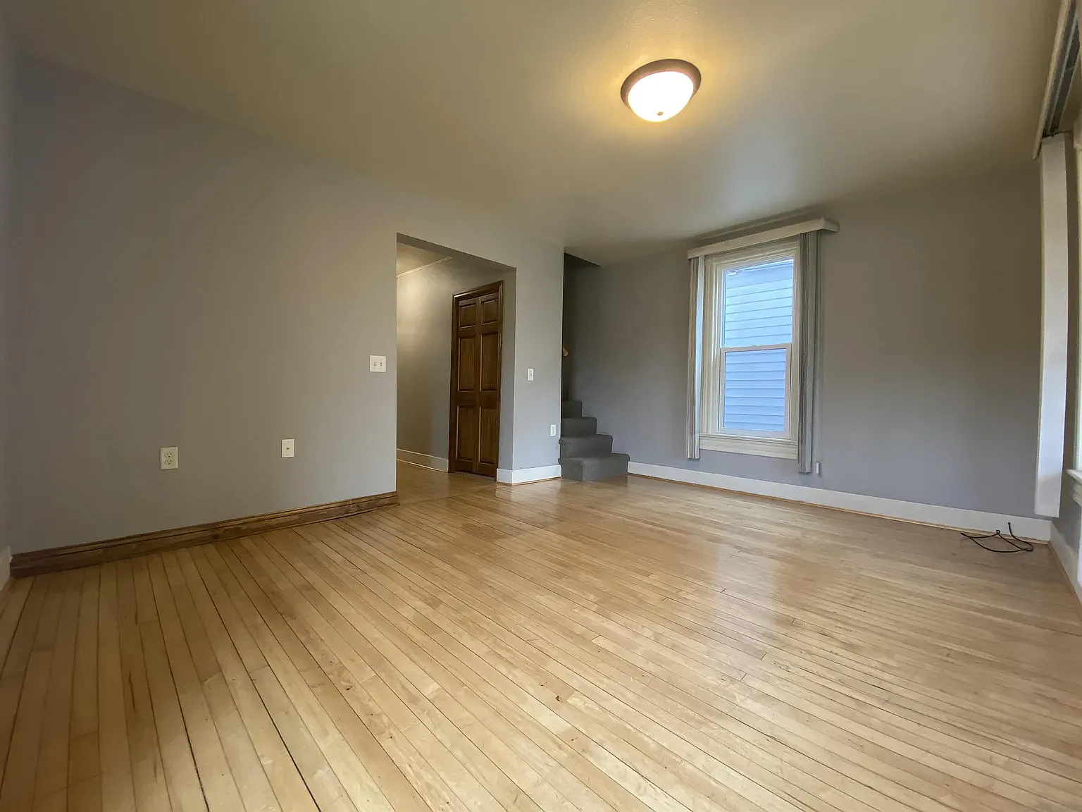 4 bed, 1146 sqft, $1,230 — Photo 3