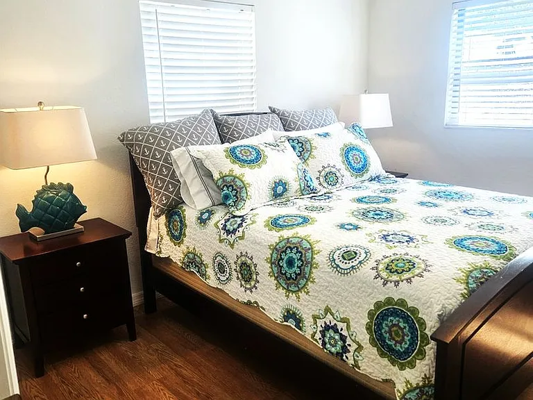 307 Pine Hollow Cir — Photo 36