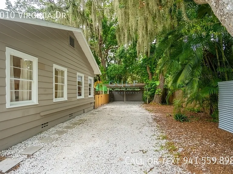 1010 Virginia Dr — Photo 36
