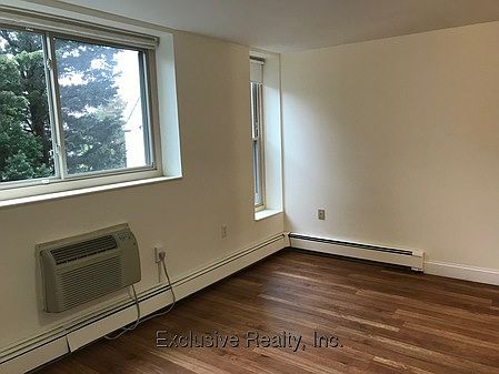 4th image of 271 Highland Ave #1010