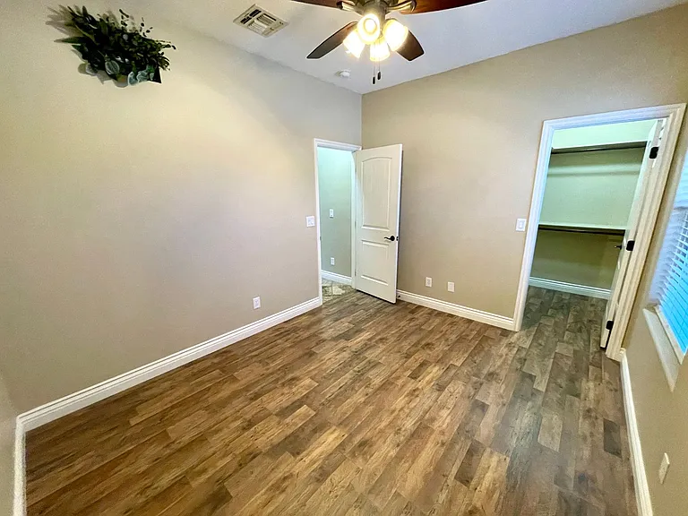 2448 Cliff Rose Way — Photo 22