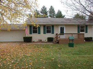 1042 Coolidge Dr, Flint, MI 48507