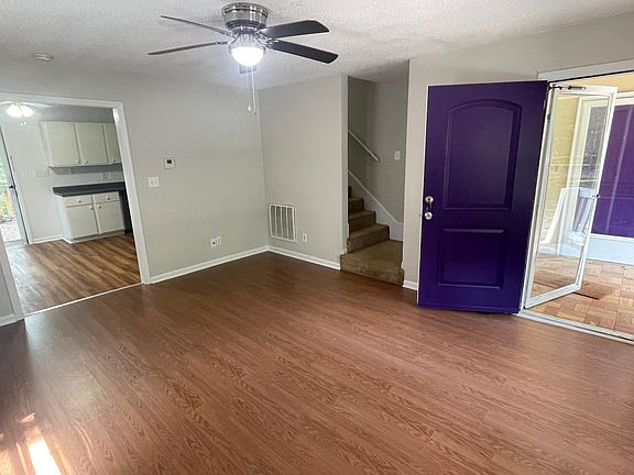 4th image of 114 S Woodlawn Ave #B