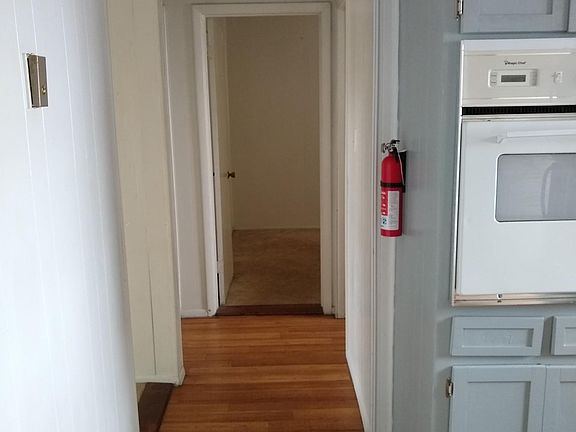 3rd image of 400 N Avenue K