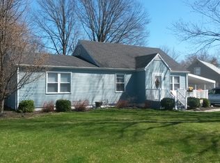 1437 Park Cir, Lima, OH 45805