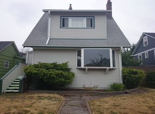 1910 44th Ave SW, Seattle, WA 98116