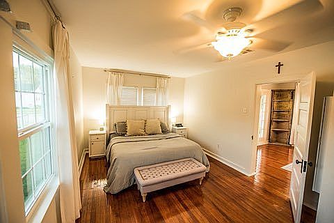 3rd image of 401 Suthon Ave