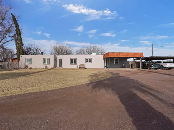 17821 Island Tornillo Rd, Fabens, TX 79838