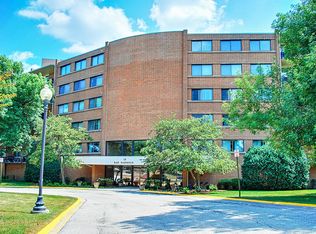 15 Bar Harbour Rd UNIT 4B, Schaumburg, IL 60193