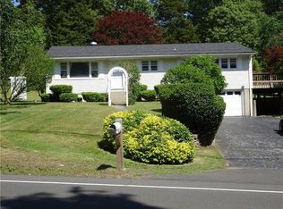 476 Boston Post Rd, East Lyme, CT 06333