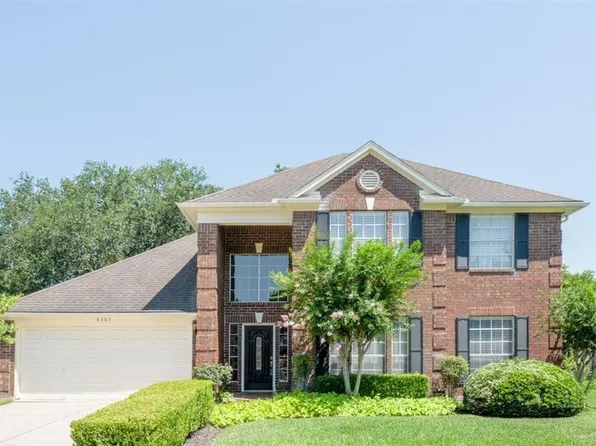 6303 Carissa Ct, Sugar Land, TX 77479