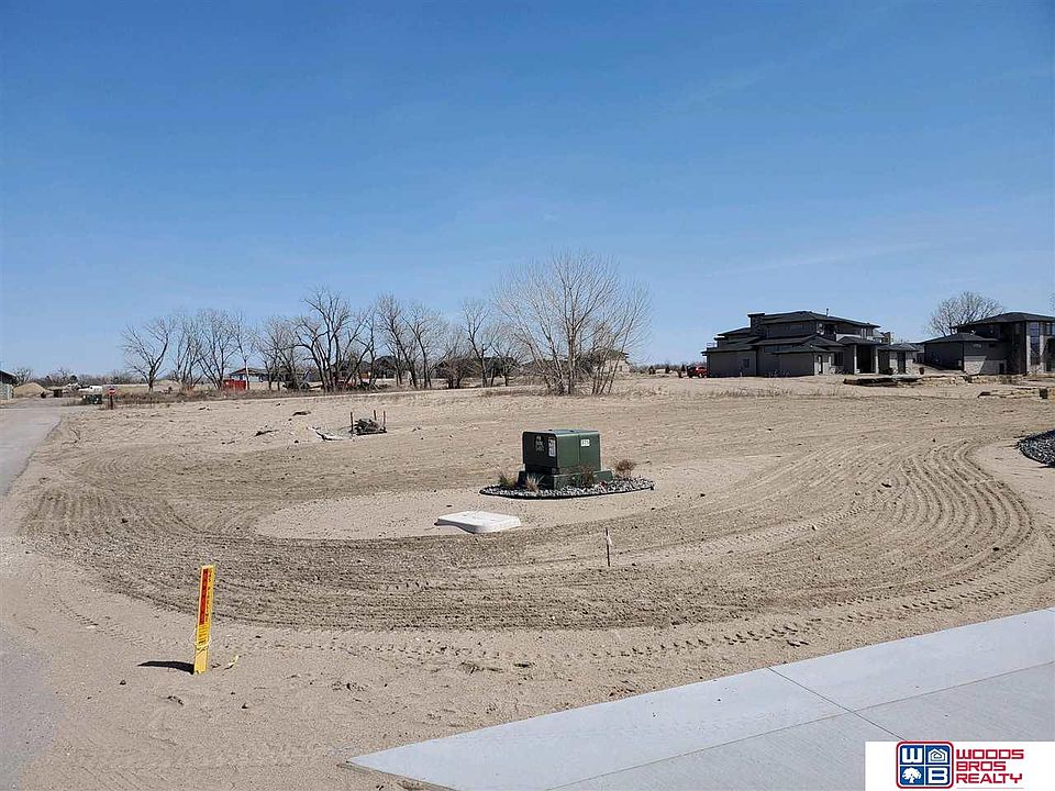 1st image of 301 Bald Eagle Cir