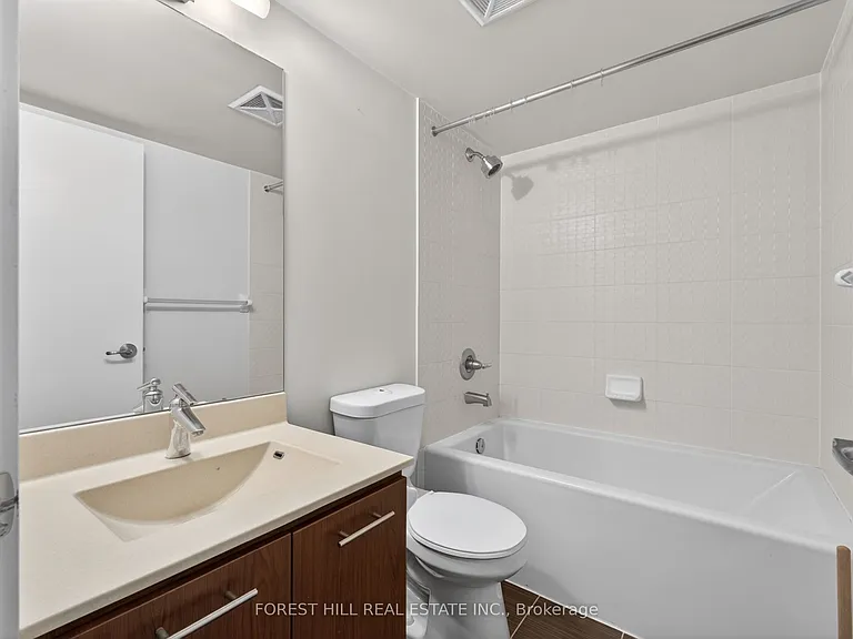 135 Village Green Sq #3125 — Photo 25