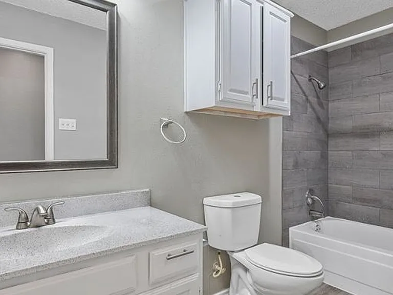 4047 Saint Christopher Ln — Photo 8