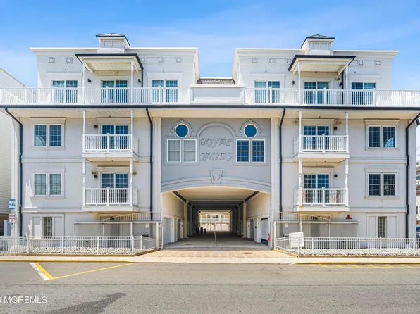 15 Sumner Ave APT 12, Seaside Heights, NJ 08751