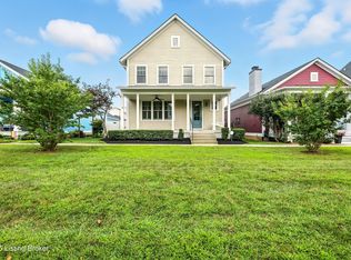 8707 Featherbell Blvd, Prospect, KY 40059