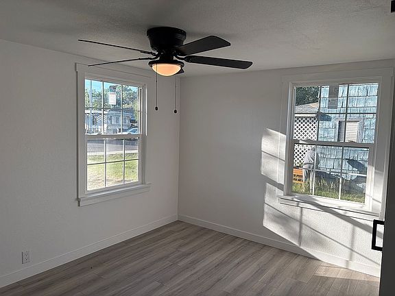 5th image of 1503 Sheridan Ave