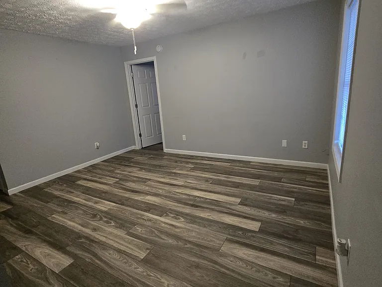 73 Twin Lakes Rd #B — Photo 4