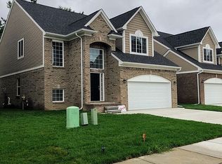 13764 Grandeur Ave, Shelby Township, MI 48315