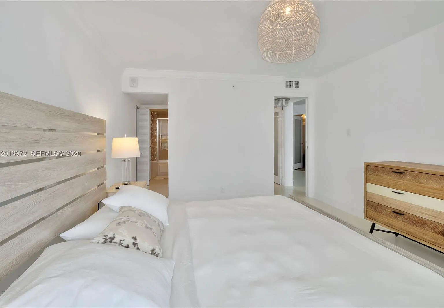 The Riviera Condo — Photo 4