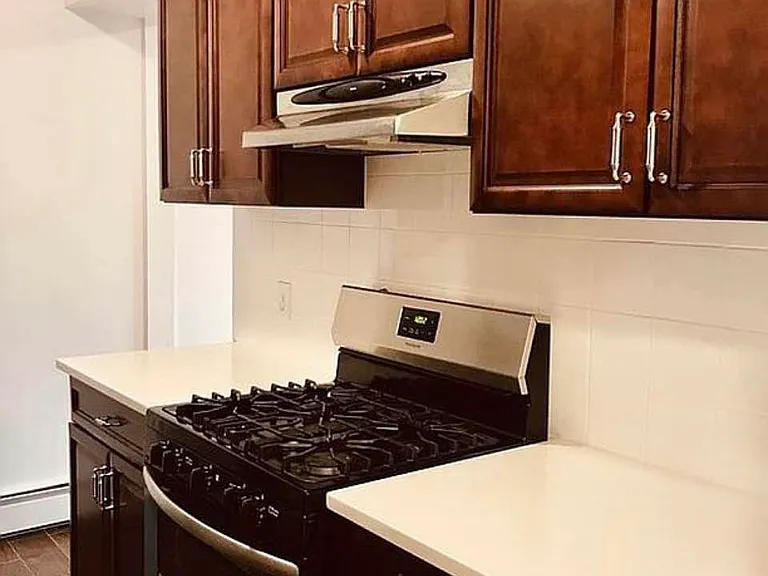 3403 Riverdale Ave #2 — Photo 4