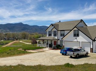 23143 Larkspur Ave, Tehachapi, CA 93561