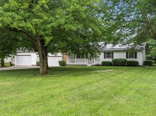 7378 Beecher Rd SW, Pataskala, OH 43062