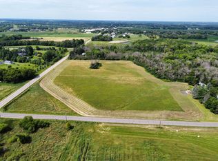 2 Drake Dr, Maple Plain, MN 55359