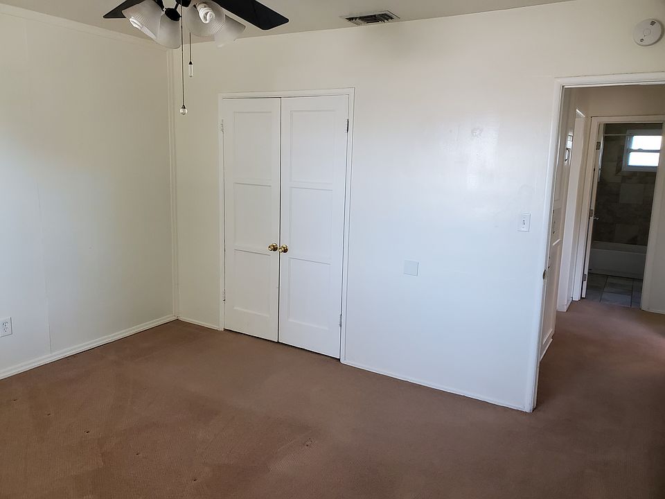 1st image of 3411 Ashford St